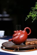 《壽桃壺》宜興工藝美術(shù)師紫砂壺老師手工圣桃茶壺圣桃泡茶壺