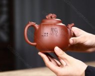 《靈龍納?！? title=