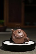 《七彩砂之三足福源》宜興工藝美術師手工紫砂壺茶壺老師七彩砂創新壺