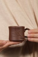 《帶把竹節品茗杯》